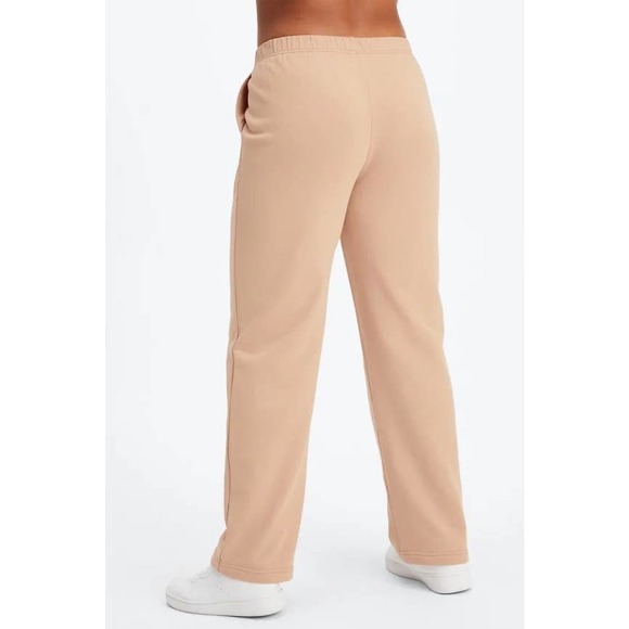 New Fabletics Lightweight Go-To Wide Leg Sweatpant size 2X - Picture 2 of 7
